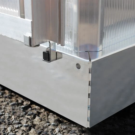 6'x4' Palram Canopia Mythos Small Silver Polycarbonate Greenhouse (1.8x1.2m) - Image 7