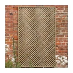 Forest 5'11" X 2'11" Wisley Diamond Lattice Panel (1.8m X 0.9m)
