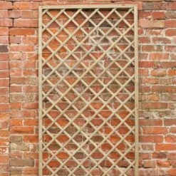 Forest 6' X 3' Hidcote Decorative Diamond Wooden Lattice Trellis (1.8m X 0.9m)